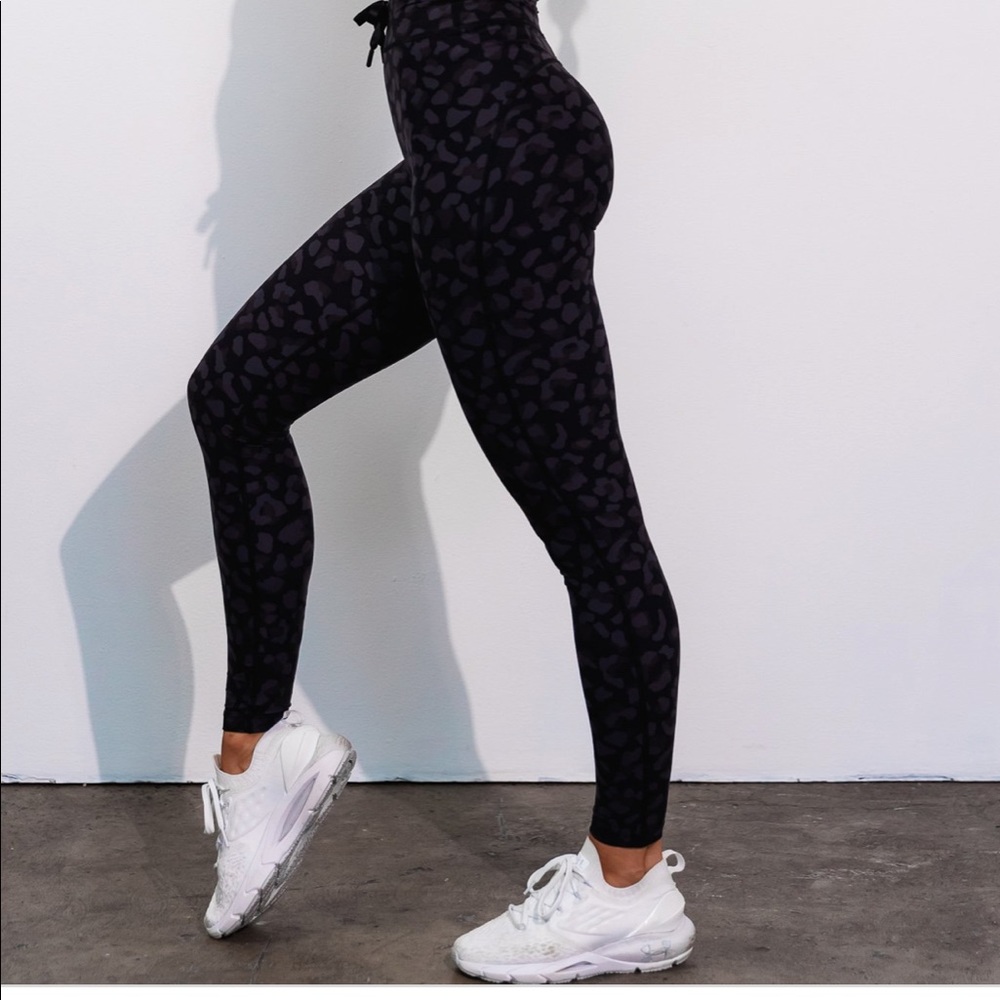 Sarah’s Day x white fox leggings